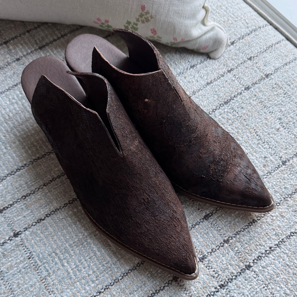 Antelope Dark Brown Women's Mules